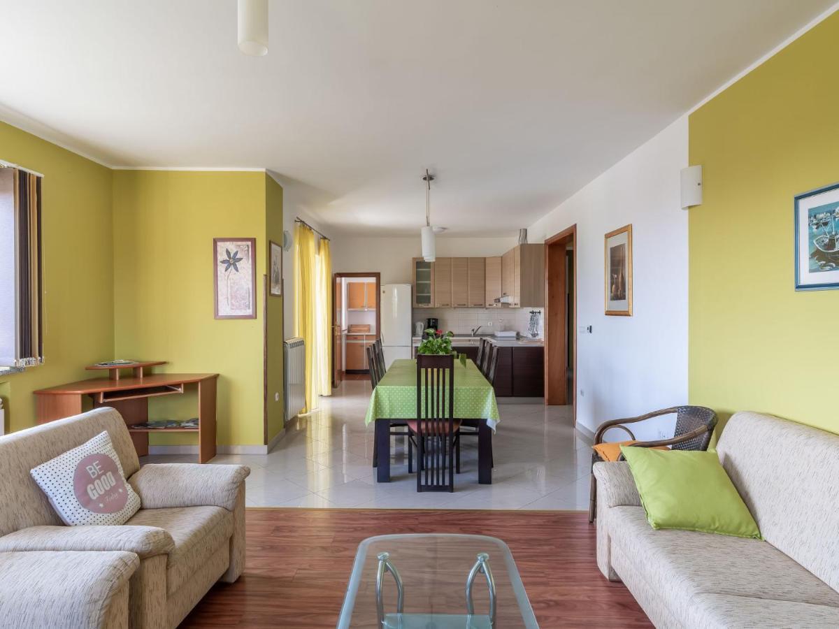 Apartment Kate-3 By Interhome Rukavac  ภายนอก รูปภาพ